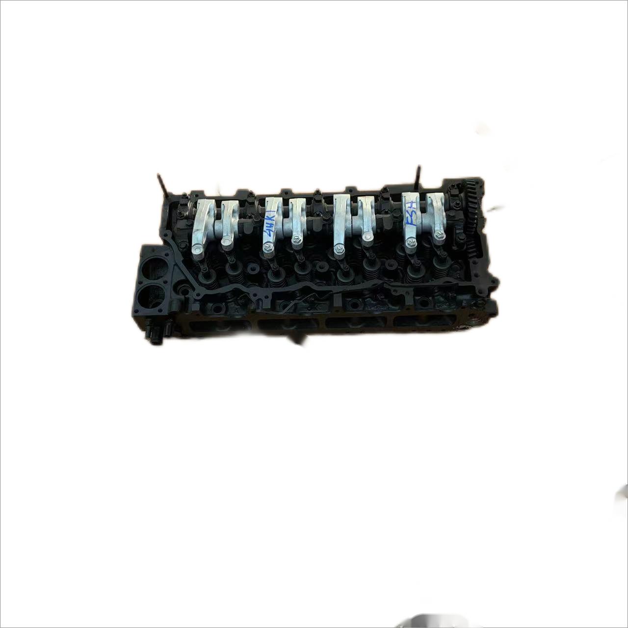 Isuzu 4HK1T Cylinder Head Cover Customized by for 2004-2006 Year and Engine Code