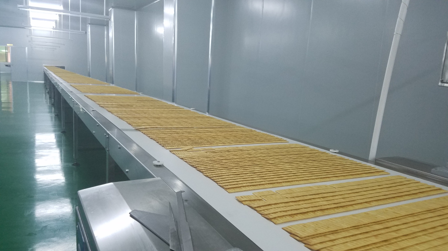 Touch Screen Control 600mm Food Bakery Equipment For Biscuits