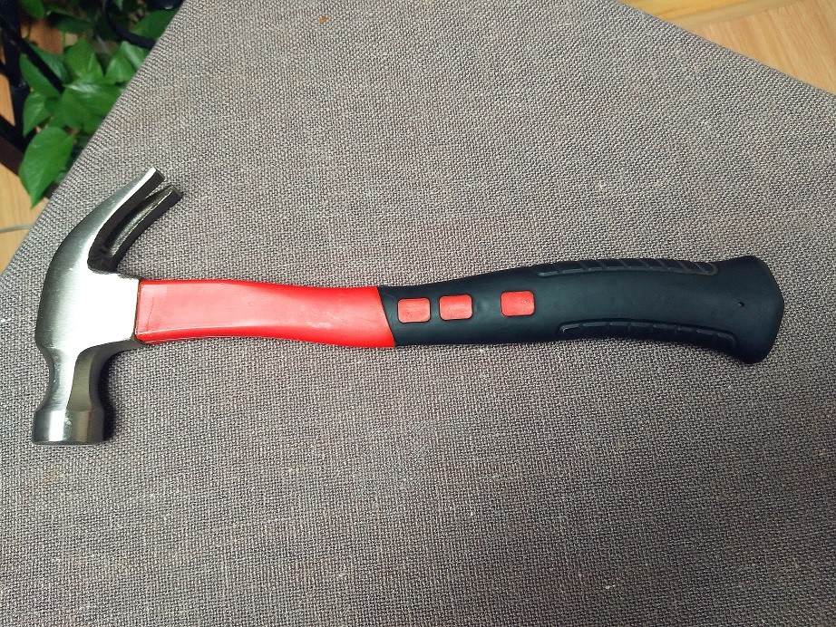 8OZ-24OZ Steel claw hammer(XL0038) with polishing surface, double colors rubber handle and good price