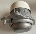 2222405117 Engine Parts Engine Mount