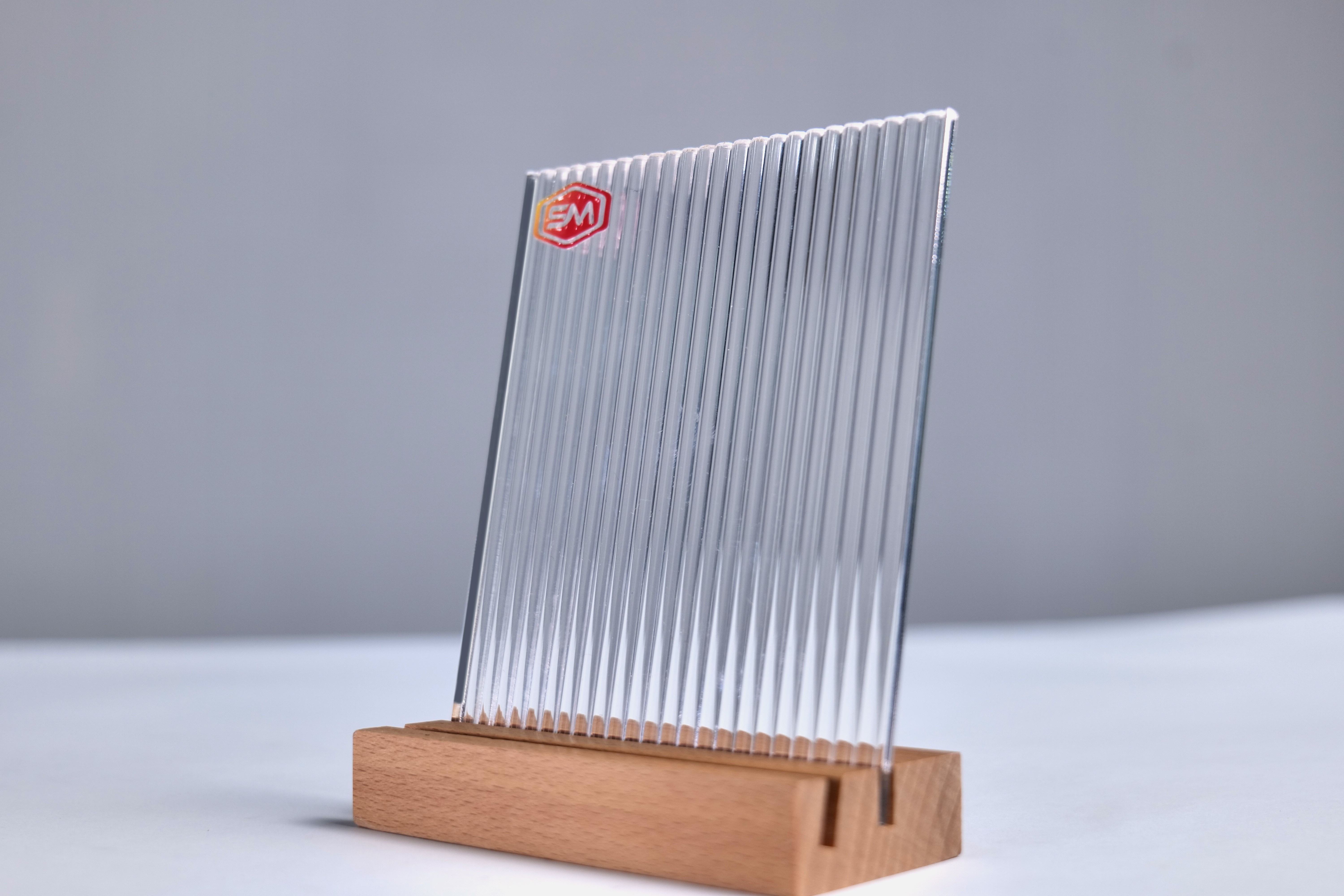 Extruded Wave 3mm 5mm Thick Striped Clear Linear Pattern Textured Acrylic Sheet