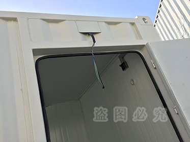 Max Gross Weight of 4600KGS Pre-Fabricated Steel Cabinet Shelf and Hanger Rack 20ft Modified Shipping Container Workshop