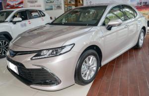 Quality Hybrid Toyota Camry 2022 Dual Engine 2.5HE Elite Plus Version 4 Door 5 Seats 3 Space wholesale