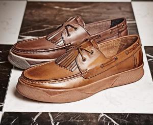 Quality Retro Casual Men Flats Shoes Custom Mens Leather Driving Loafers With Tassels wholesale