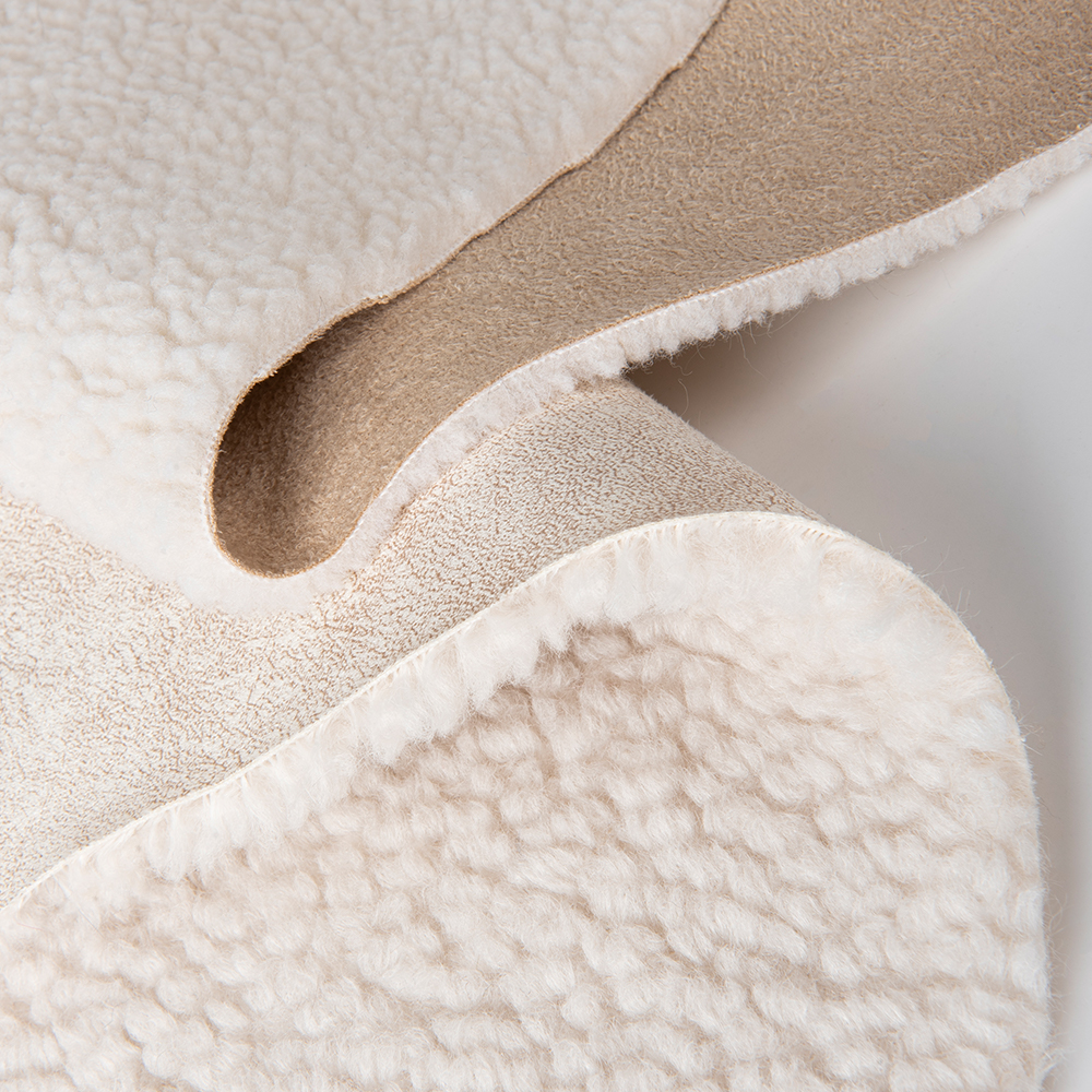 2024 Polyester Suede Teddy Fabric for Garment and Sofa Wildely Used Woven Fabric