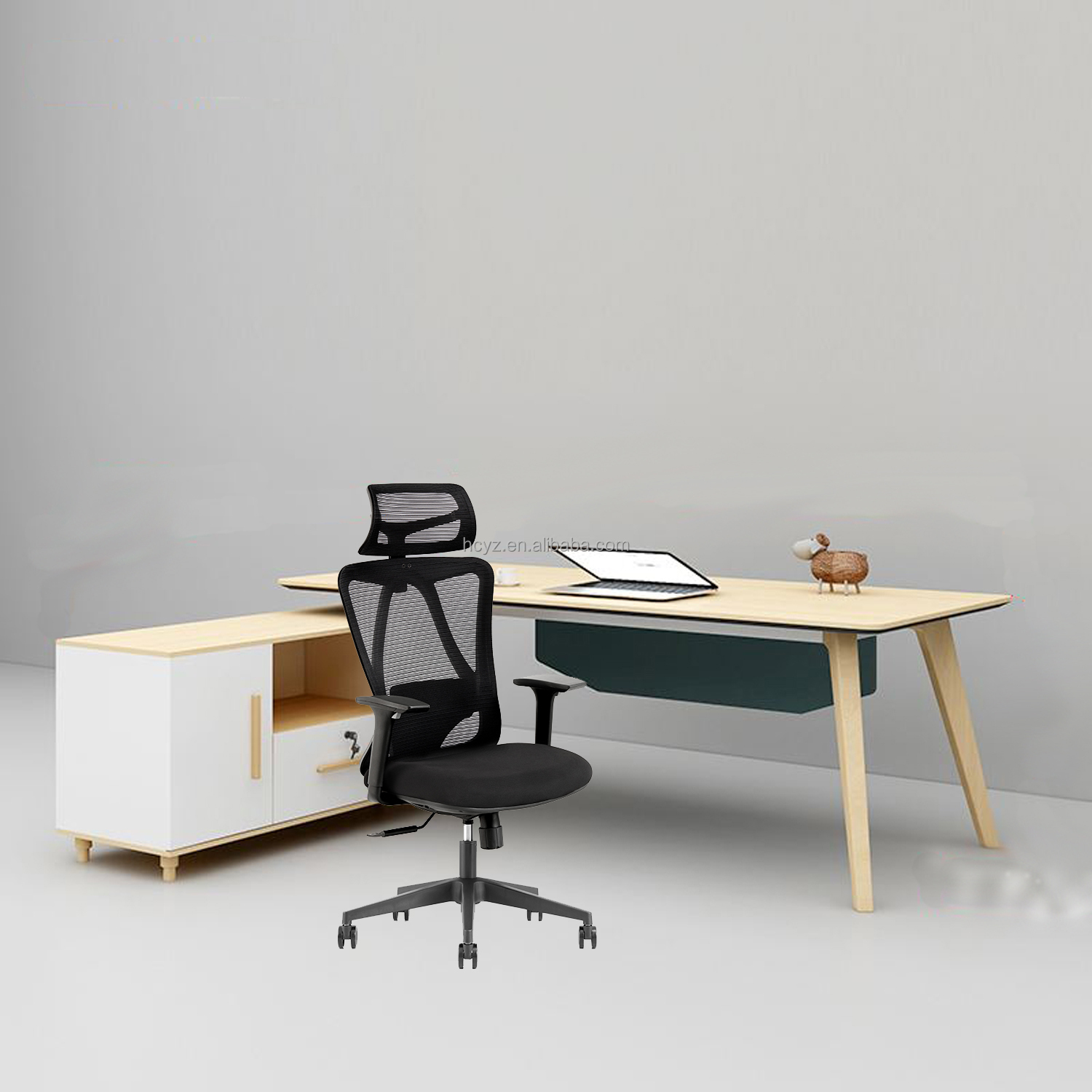 Mesh Chair Ergonomic Modern Office Chair with Swivel Function and Free Sample Shipping