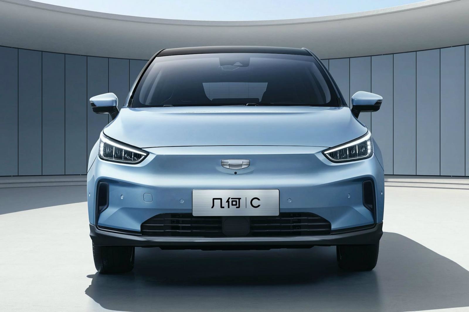 Geometry C Compact Electric Cars EV 550km Range Front Wheel Drive 150km/h