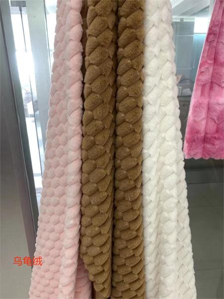 Luxury Fluffy Fabric Material Fur Fabric For Soft Toys Making
