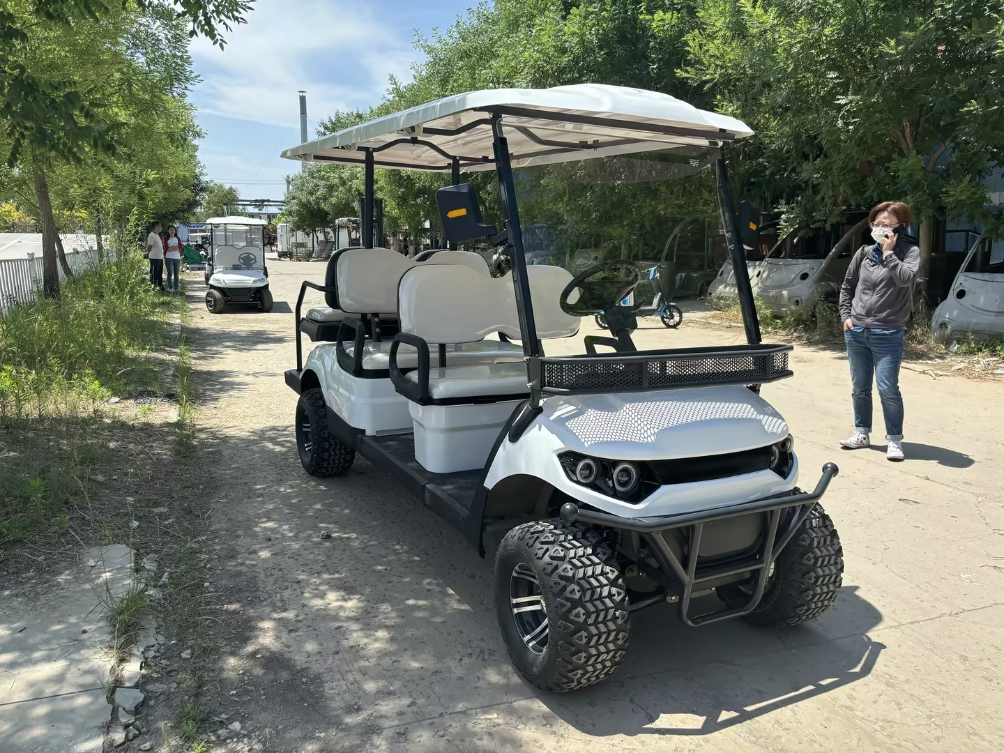 Customized Off Road 6 Seaters Golf Cart Grey Color With AC Motor 3.5 KW Lead Acid Battery