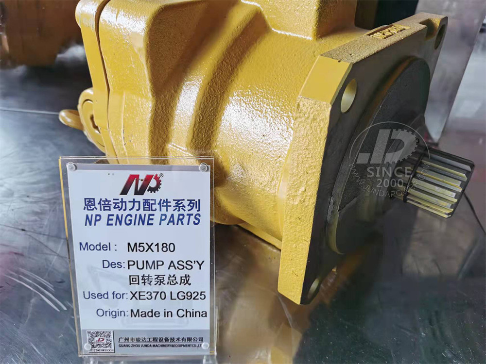 M5X180 XE370 LG925 Swing Motor Pump Assy Kawasaki Excavator