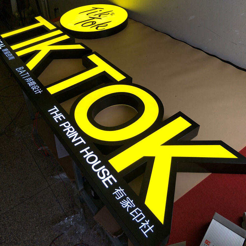 Custom Outdoor Waterproof Advertising Led Letters Signs 3D Lighting Acrylic Letters Signage