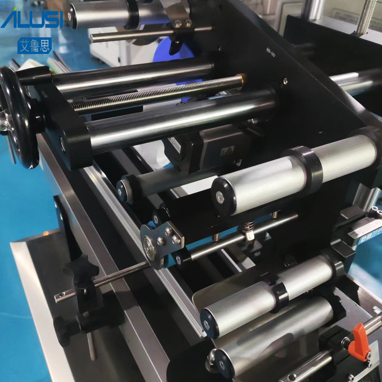 220V 50HZ Round Bottle Labeling Machine Label Price Tag Automatic Label Sticker Machine