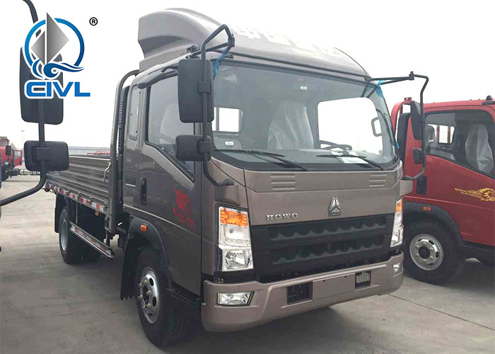 ZZ1047C2813C145 Sinotruk Howo 85hp 4x2 2800 Mm Wheelbase 3 Ton Light Truck
