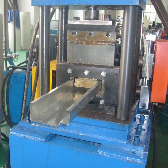 20 Stand Door Window Roll Forming Machine 7.5kW With Cr12 Rollers / 0.7-1.2mm Rolling