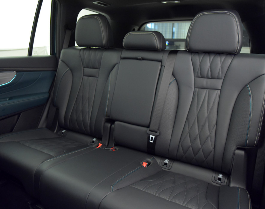 Trumpchi GS8 Hybrid 2022 Dual Engine 2.0TGDI Four-wheel Drive 7 Seats SUV