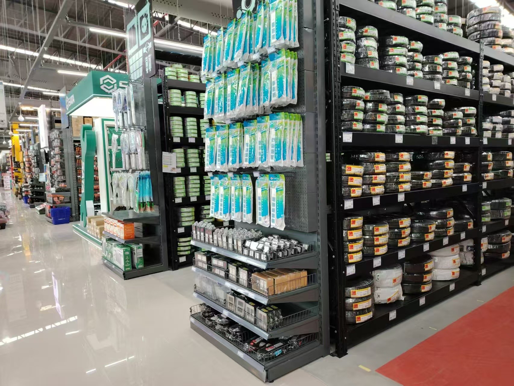Heavy Duty Pallet Racks For Heavy Load And High Capacity Industrial Warehouses