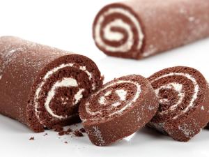 Quality Commercial Swiss Roll Production Line , Cake Making Equipment For Jam Filled Roll Cake wholesale