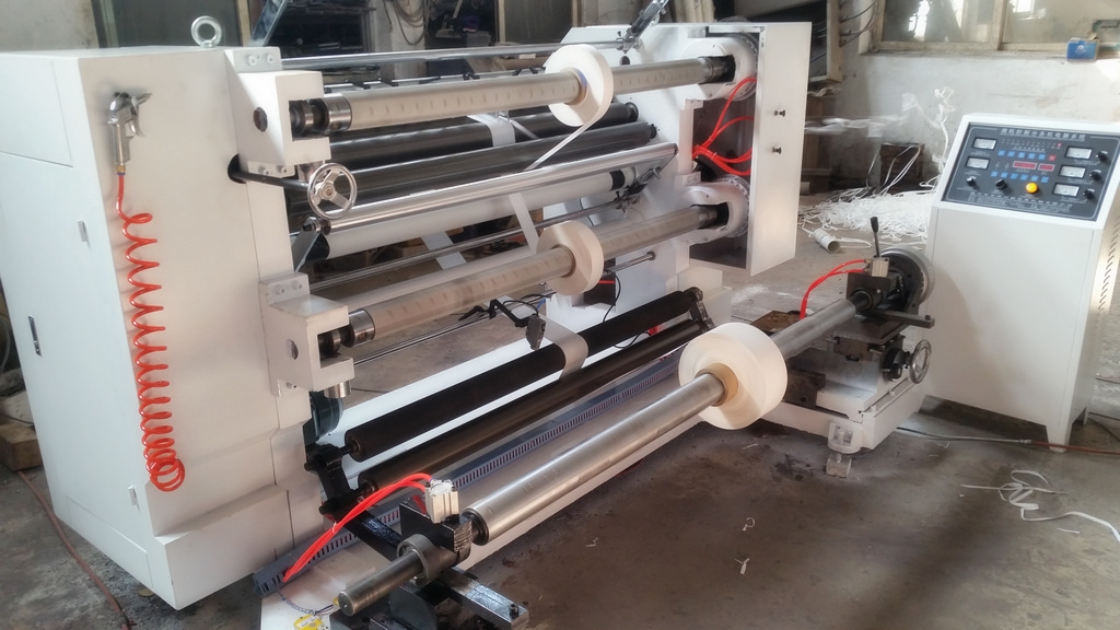 LFQ Series Computer Control Vertical Type film roll Slitting and Rewinder Machine