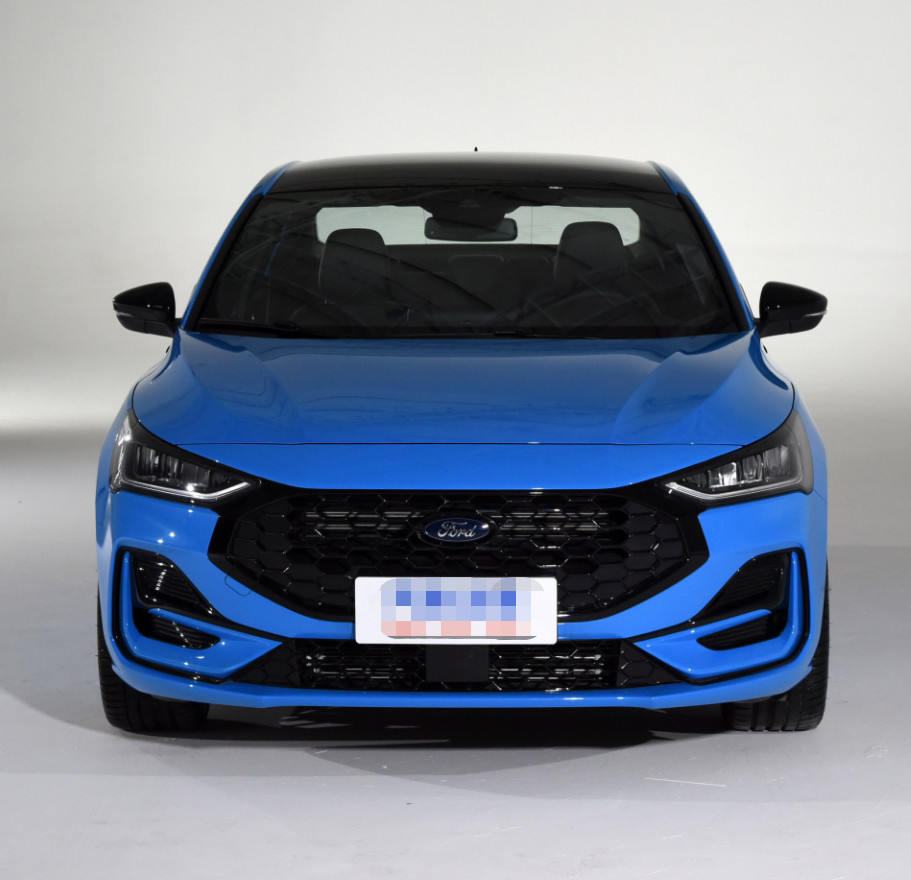 Ford Focus 2022 Three-compartment Automatic Gasoline 5 Seats Sedan