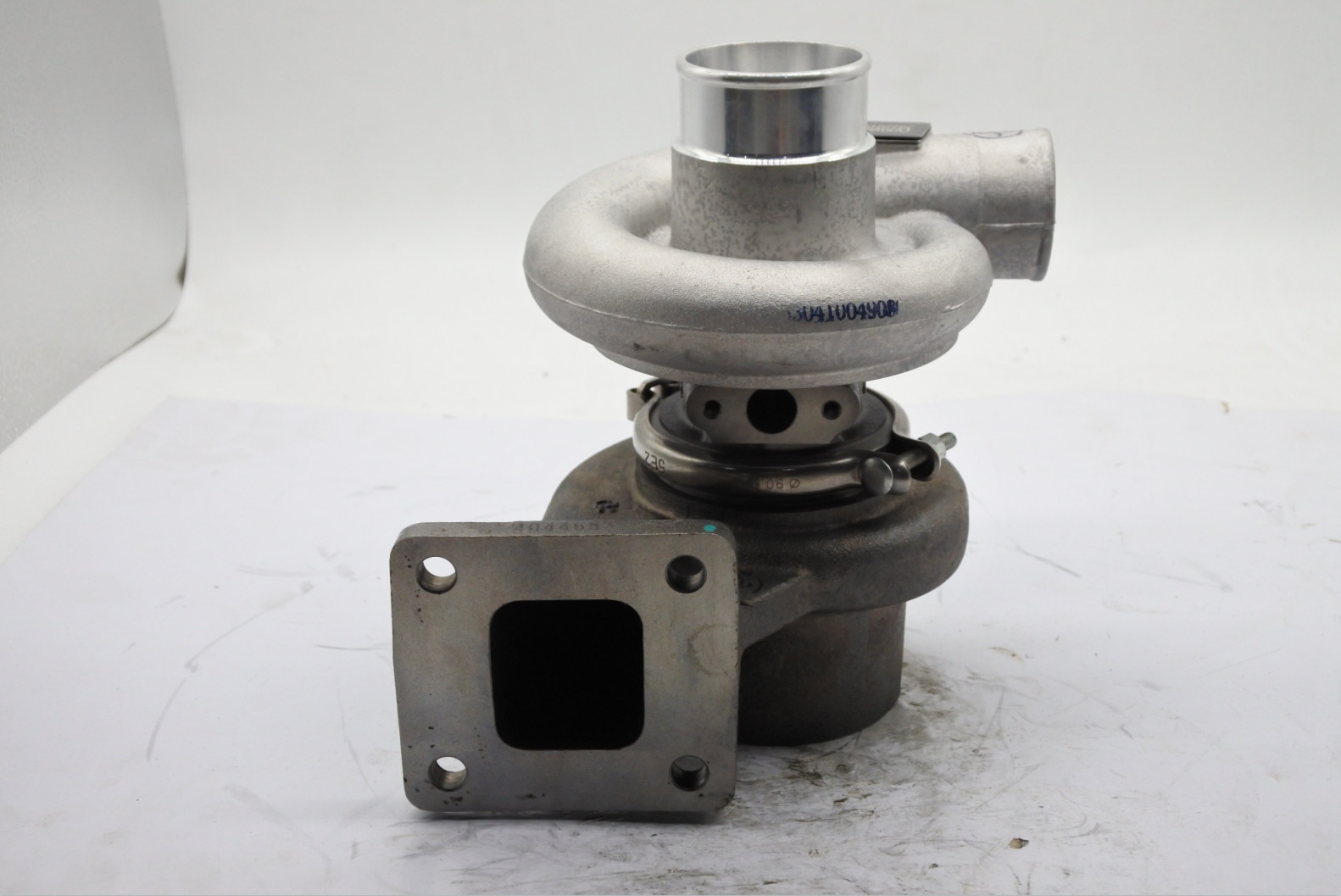 HD700-5 Engineering Machine Parts , S6D31 Diesel Engine Turbo Assy