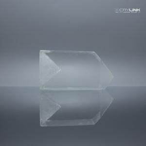 Quality Thermal Properties Sapphire Crystals / Sapphire Optics Extreme Surface Hardness wholesale