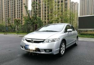 Quality ISO Stable Silver Automotive Spray Paint , Chemical Resistant Auto Lacquer Paint wholesale