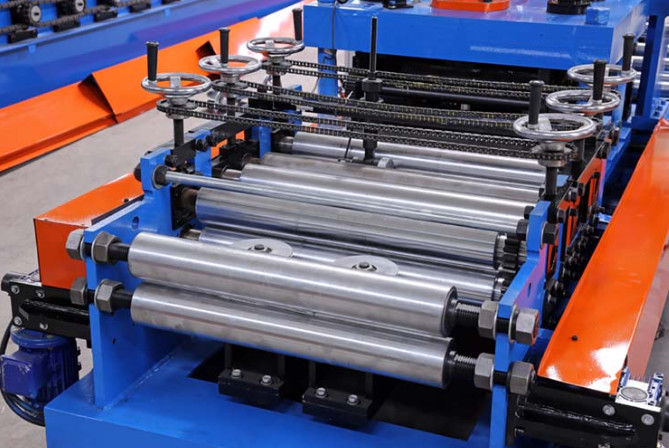 Cr12 Cutter Thickness 1.2 1.4mm C Purlin Forming Machine