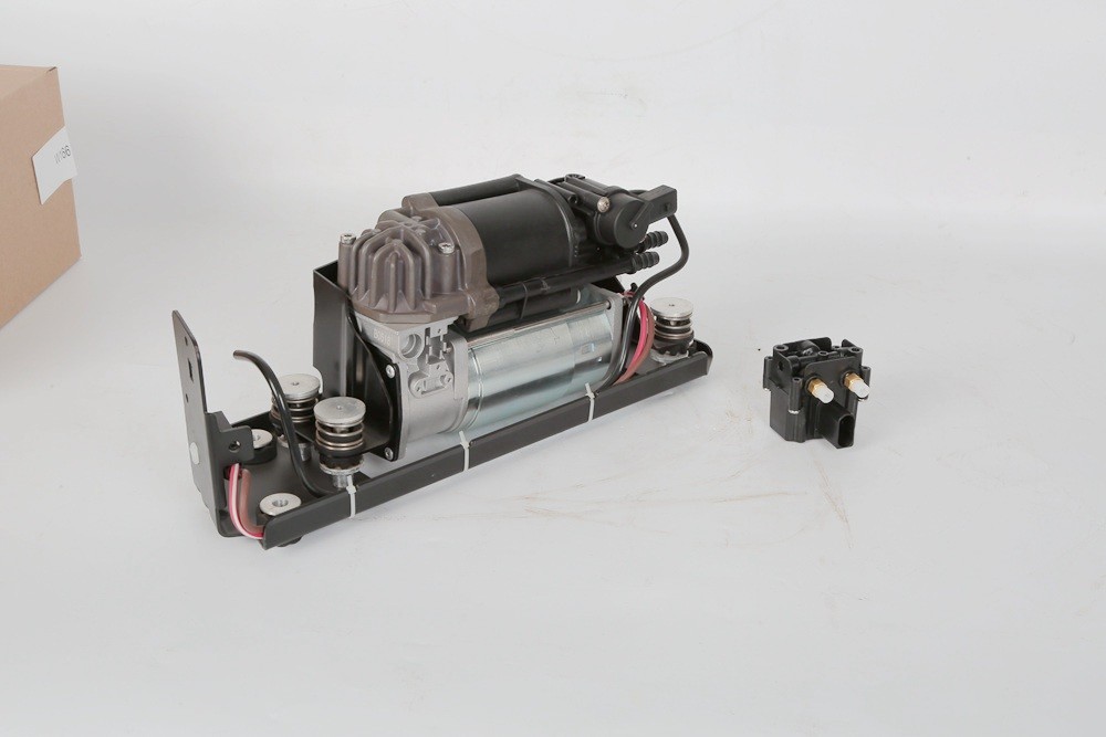 BMW 7 F01 F02 F04 Air Suspension Compressor Replacement 37206864215 37206789450