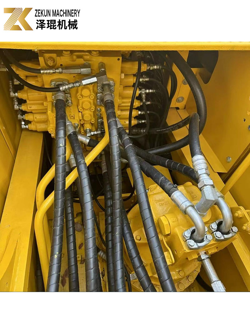Komatsu PC240 Excavator 25TON Operating Weight 25130KG Japan Original