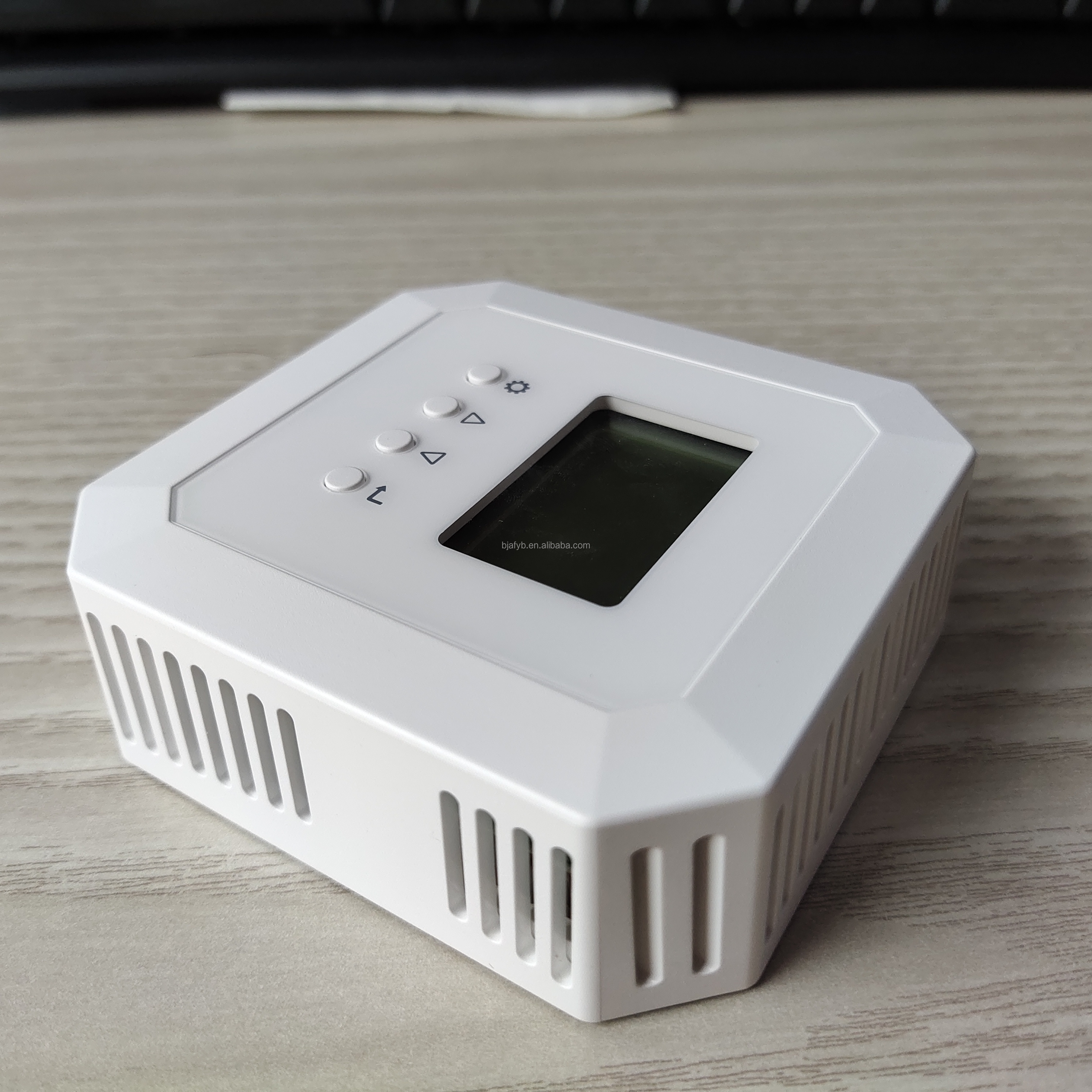 Industrial Wireless CO2 Gas Transmitter Sensor with Waterproof Design and 4-20mA Output