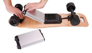 Quality Single Hub Motor Electric Longboard Battery Operated 24km/h Max Speed wholesale