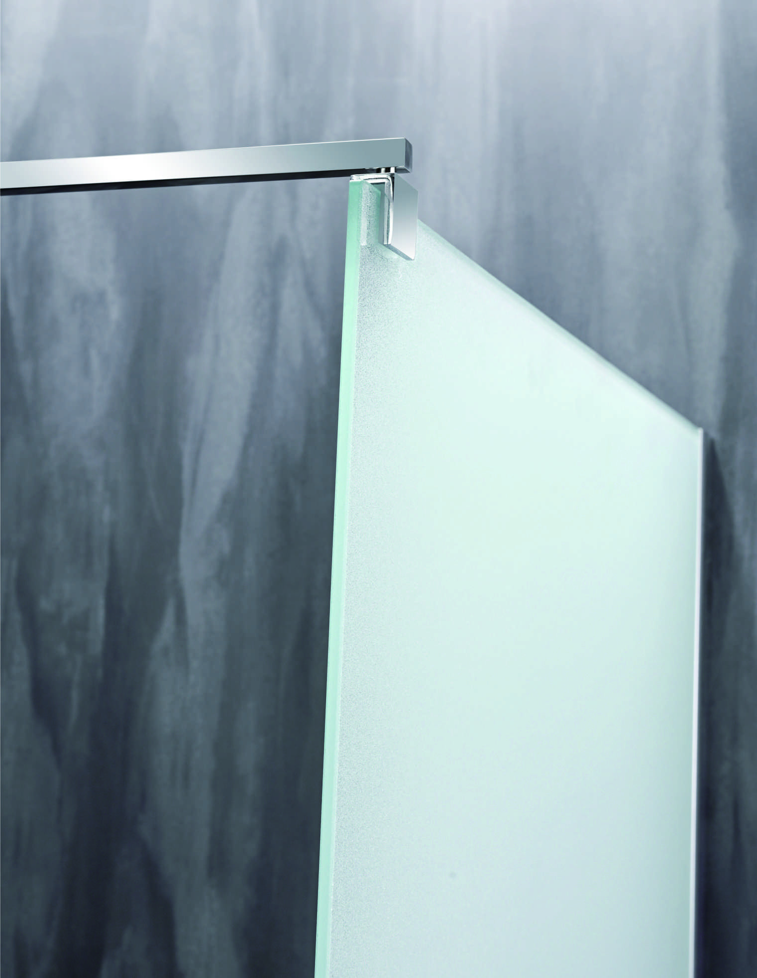 Clear Custom Made 8mm Glass Shower Enclosure For Office Building