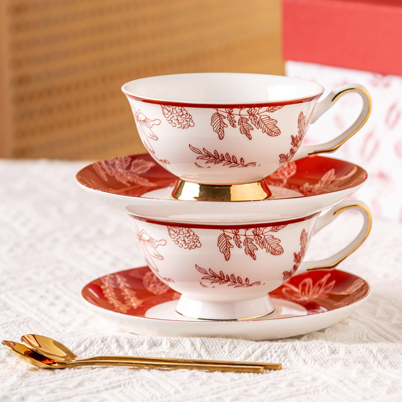 Sustainable Flower Design Porcelain Tea Cup And Saucer Set Perfect For Tea Time