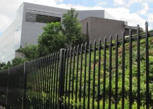 Hot Dipped Galvanized 2100x2400mm Steel Tubular Fencing For Security