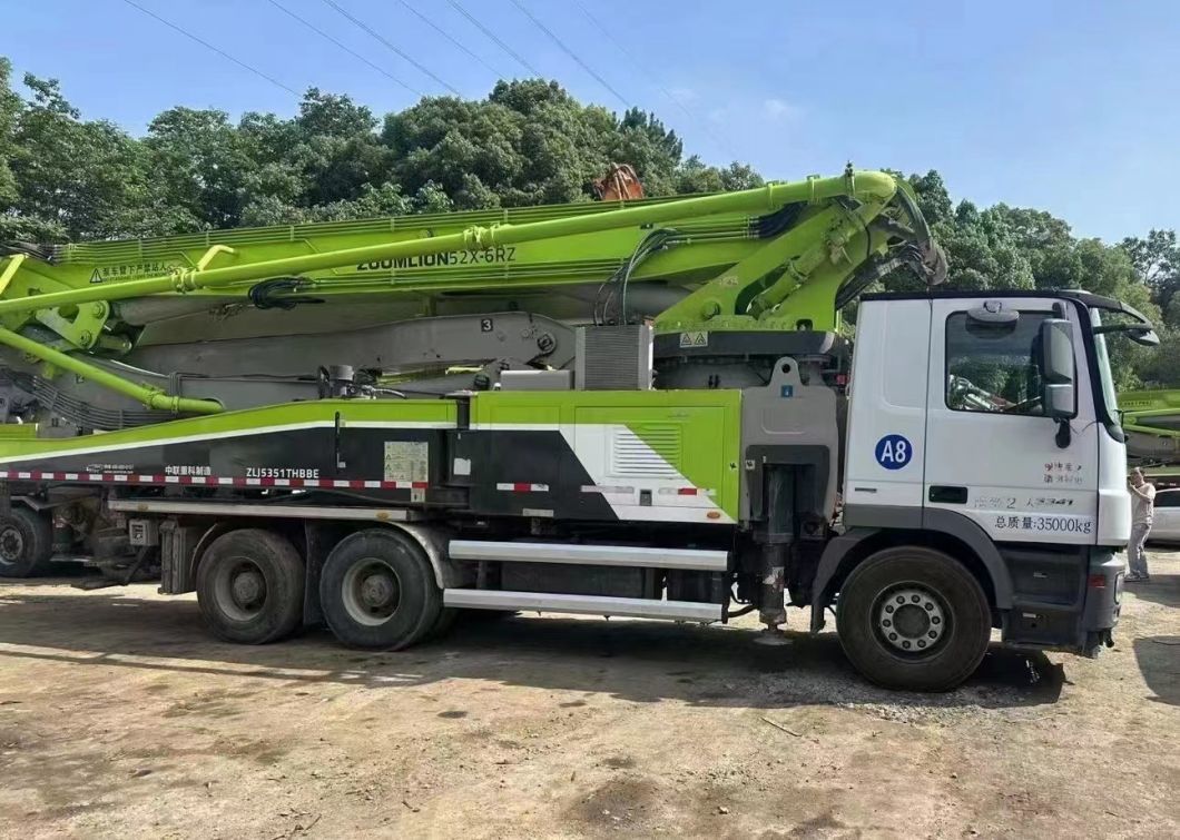 2020 Zoomlion 52m Concrete Pump Truck with Mercedes Benz Chassis Concrete Boom Pump