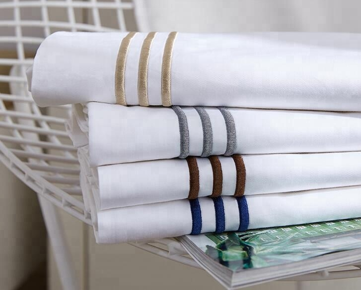 Elegant Home 60s Pure Cotton Customized Hotel Bedding Set with YARN DYED Pattern
