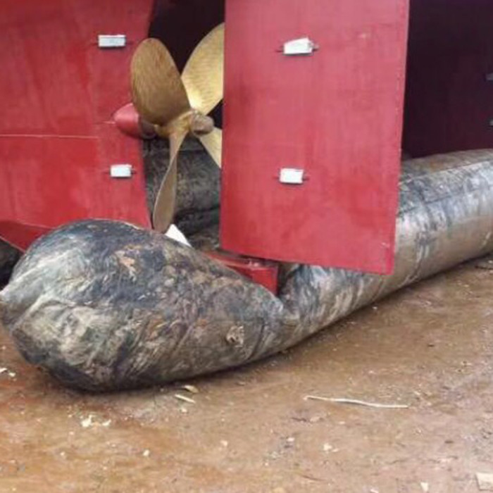 Innovative Marine Rubber Airbags For Safe And Ship Launching And Lifting