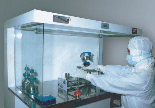Professional Laminar Airflow Chamber Hardwall / Softwall With Wooden Case Packaging