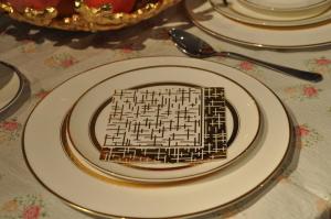 Quality Biodegradable Gold Foil Napkin , 3ply Monogrammed Beverage Napkins wholesale