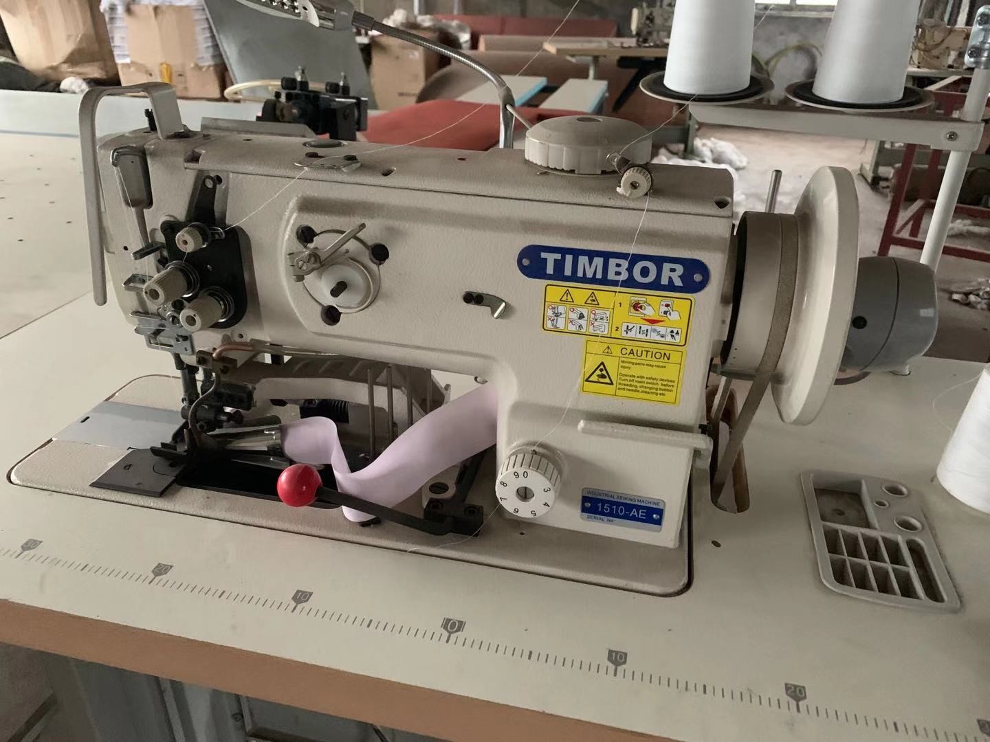Mattress Edge Trimming Overlock Machine