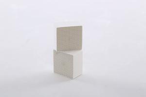 Quality Alumina Honeycomb Ceramic Heat Accumulator &amp; Thermal Accumulation Substrate wholesale