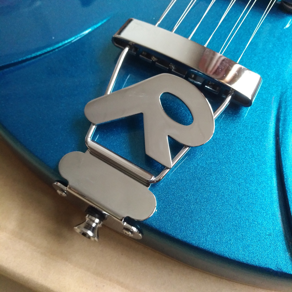 2018 Best Bass Top quality 12 strings Hollow body Electric Bass guitar in Metallic blue color, Chrome hardware