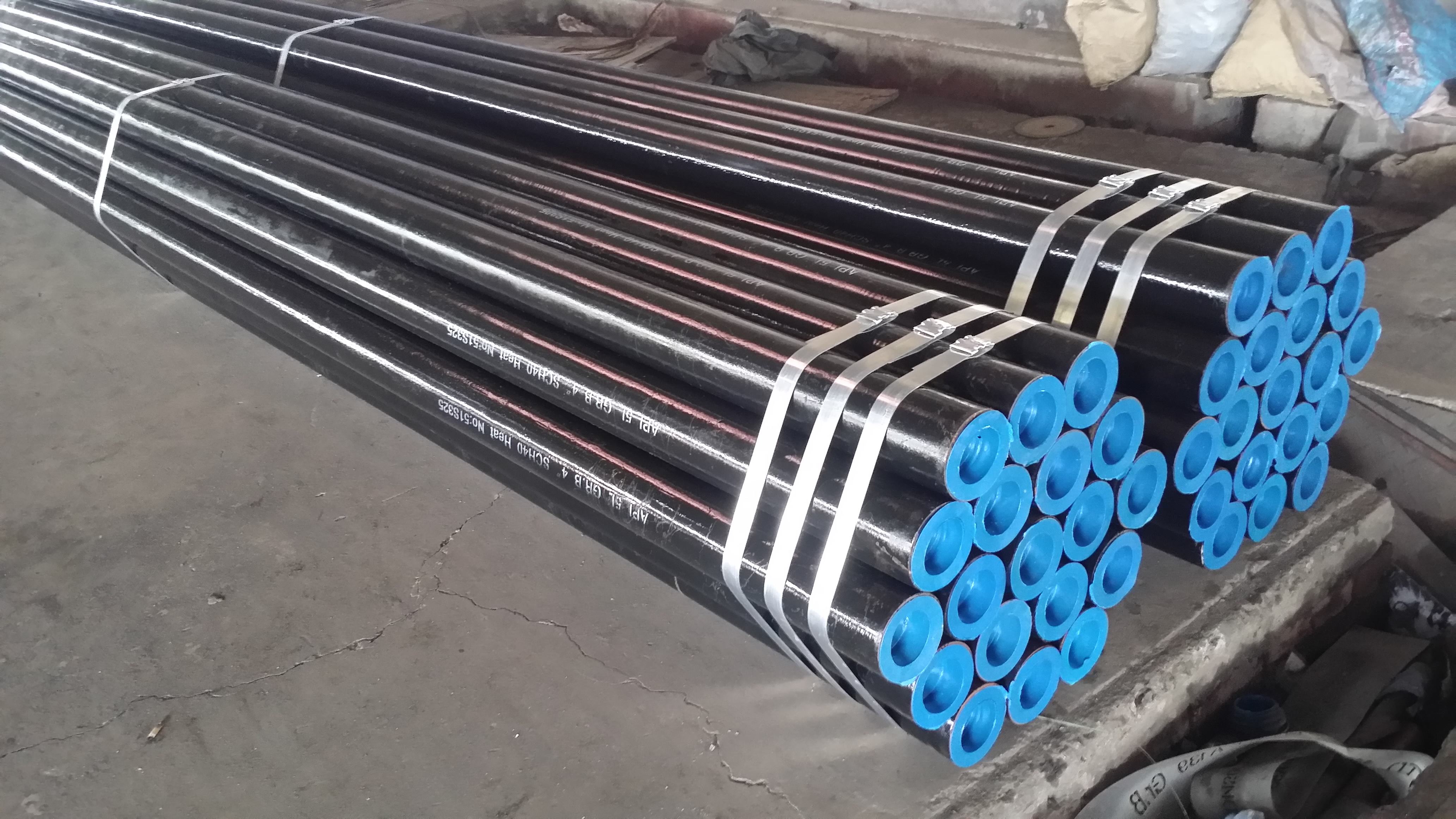 Alloy Rectangular ERW Mild Steel Tube For Waterworks Black Painted