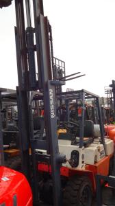 Quality Diesel Forklift 3Ton for Used Forklift Nissan wholesale