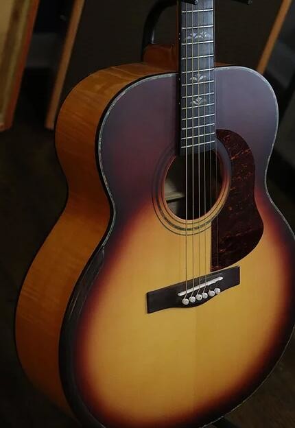 Vintage jumbo 43" acoustic electric guitar