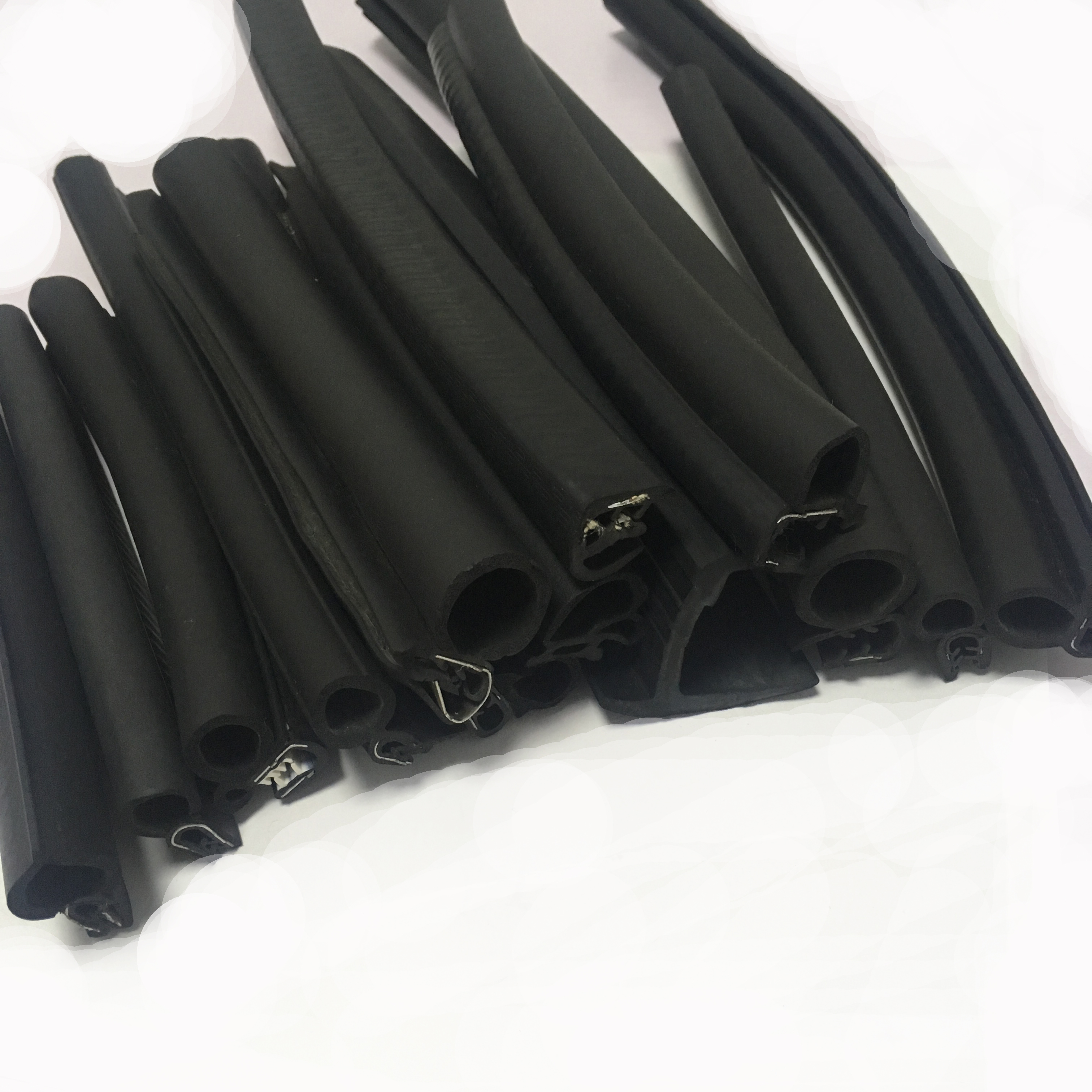 Silicone Vertical Bulb Trim Seal for Car Trunk Door Weatherstrip Repair by Customized