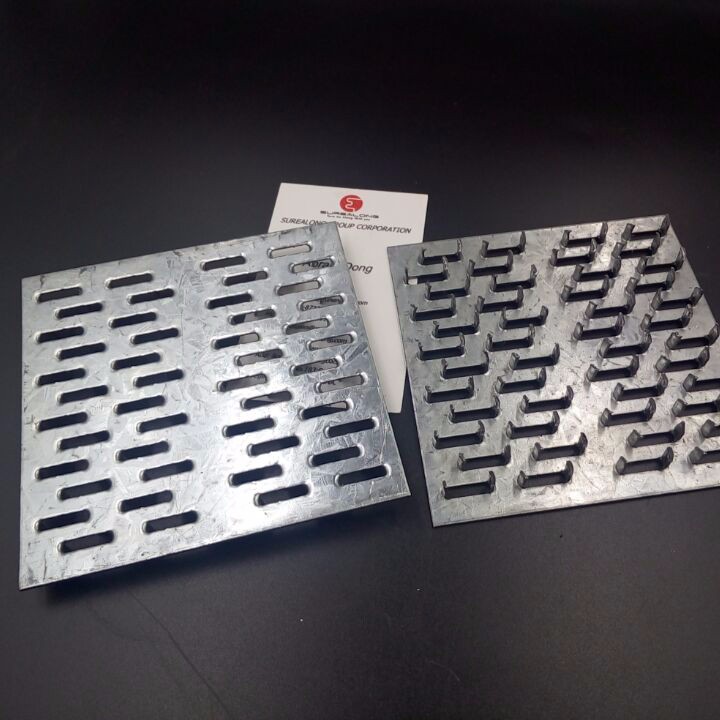 4" x 2" Flat Mending Plates Pronged Truss Plate Repair Tie for Roofing Trusses