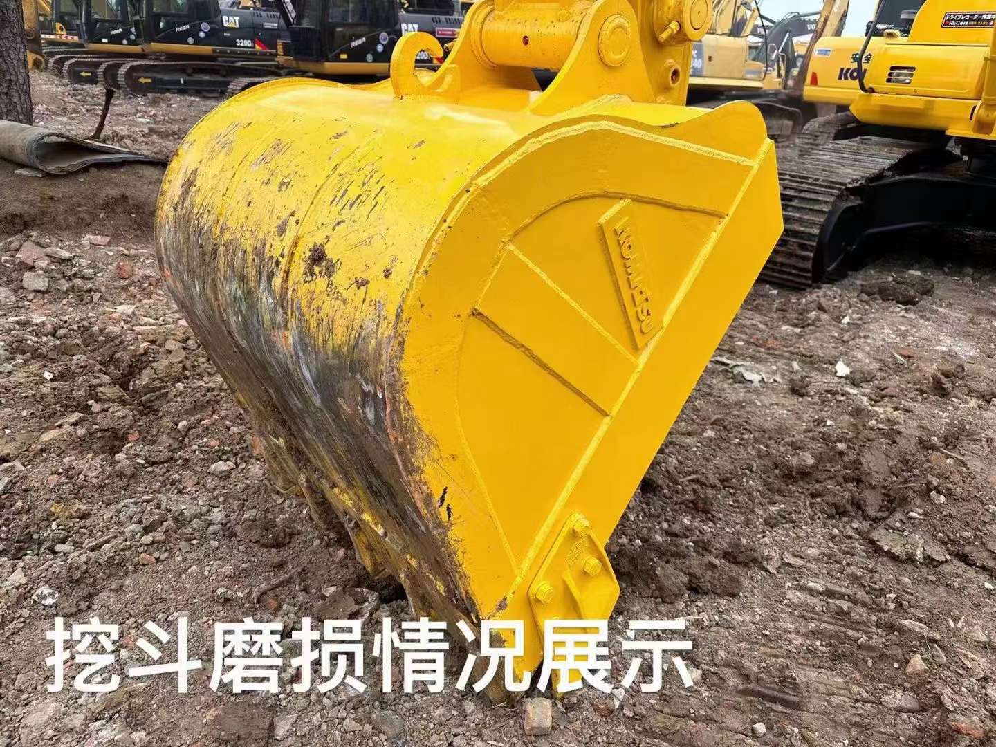 PC210 LC Used Kamatsu Crawler Excavator with Denison and Kawasaki Hydraulic Components