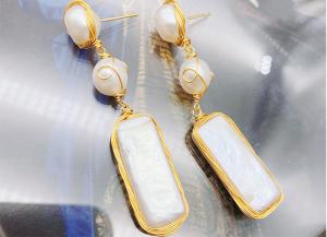 Quality New Women Pearl Earrings Delicate Two-sided Baroque Pearl Earring for Women Shell Earring Girl Gifts Jewelry Wholesale wholesale