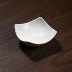 Fashionable Tableware Accessories White Ceramic Single Flavor Plate